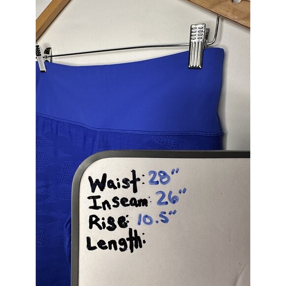 ATHLETA PHENOM CAMO 7/8 Royal Blue Perforated Leggings Women’s Size Medium - Picture 11 of 11